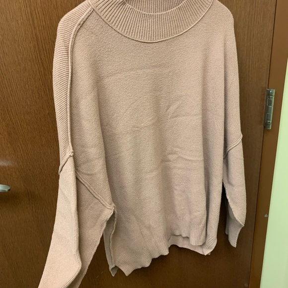 Sweater Bundle - Picture 5 of 7